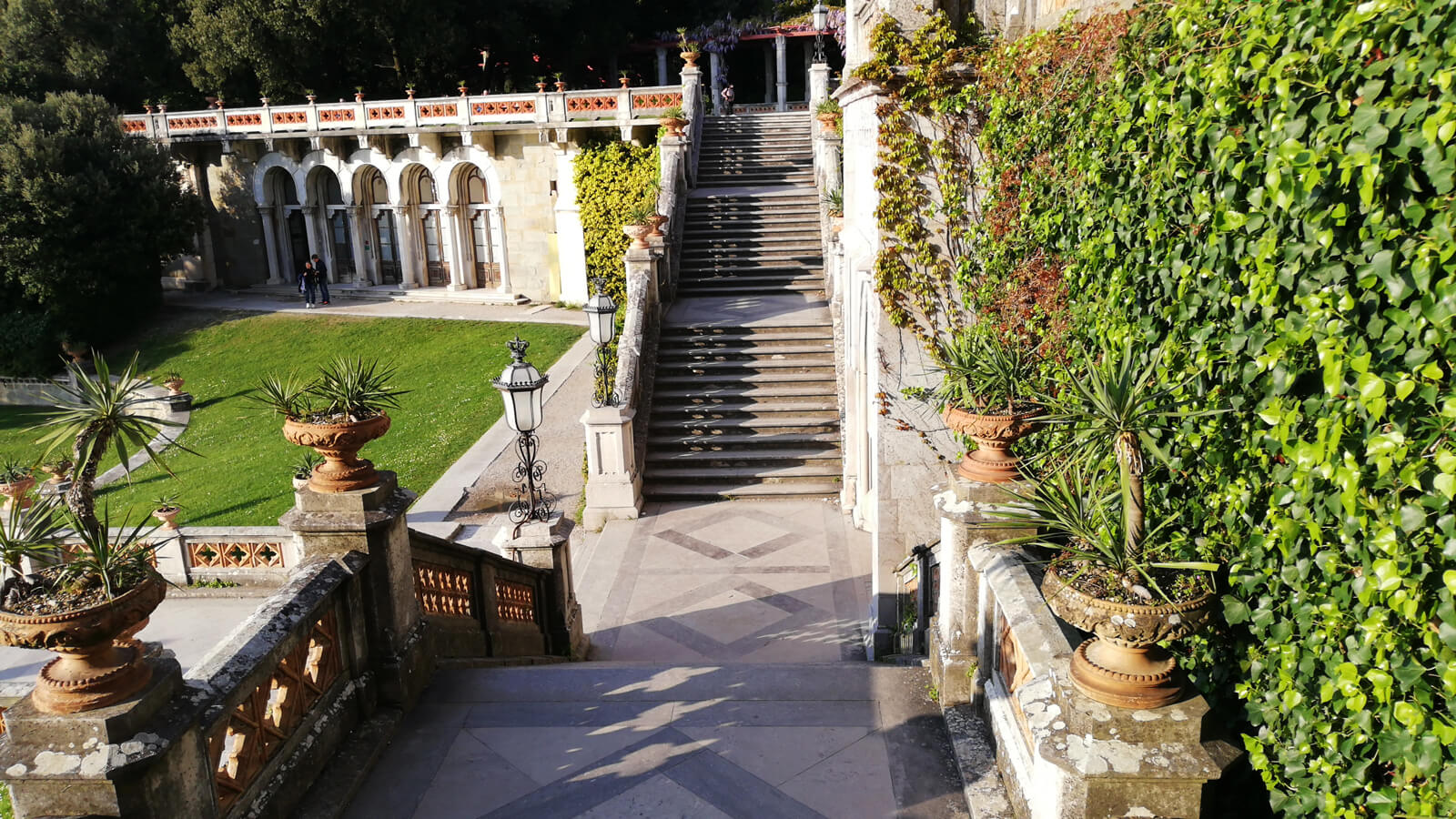 Dvorac Miramare Trst Italija Travel Blog