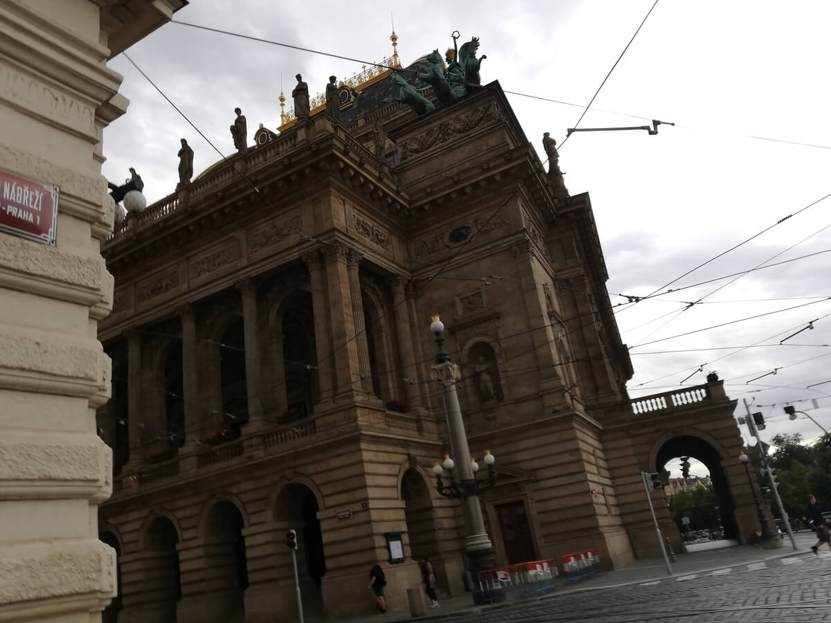 Prag Šetnja Pored Reke Blog za Putovanja