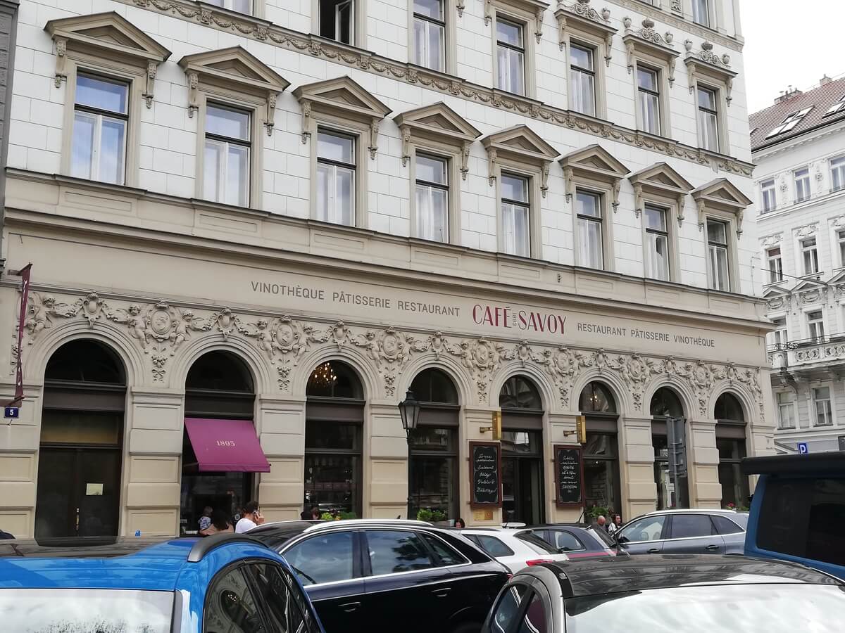 Prag Šetnja Pored Reke Blog za Putovanja