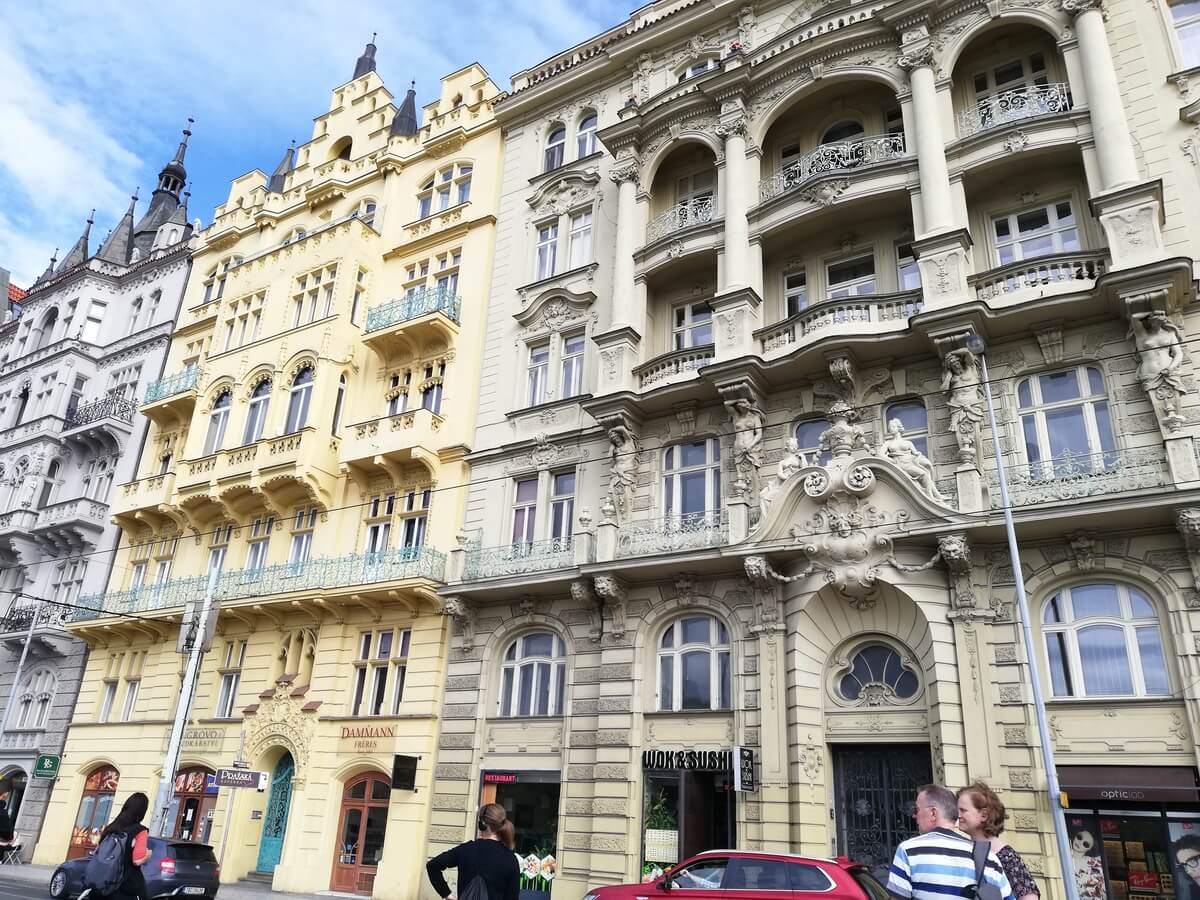 Prag Šetnja Pored Reke Blog za Putovanja