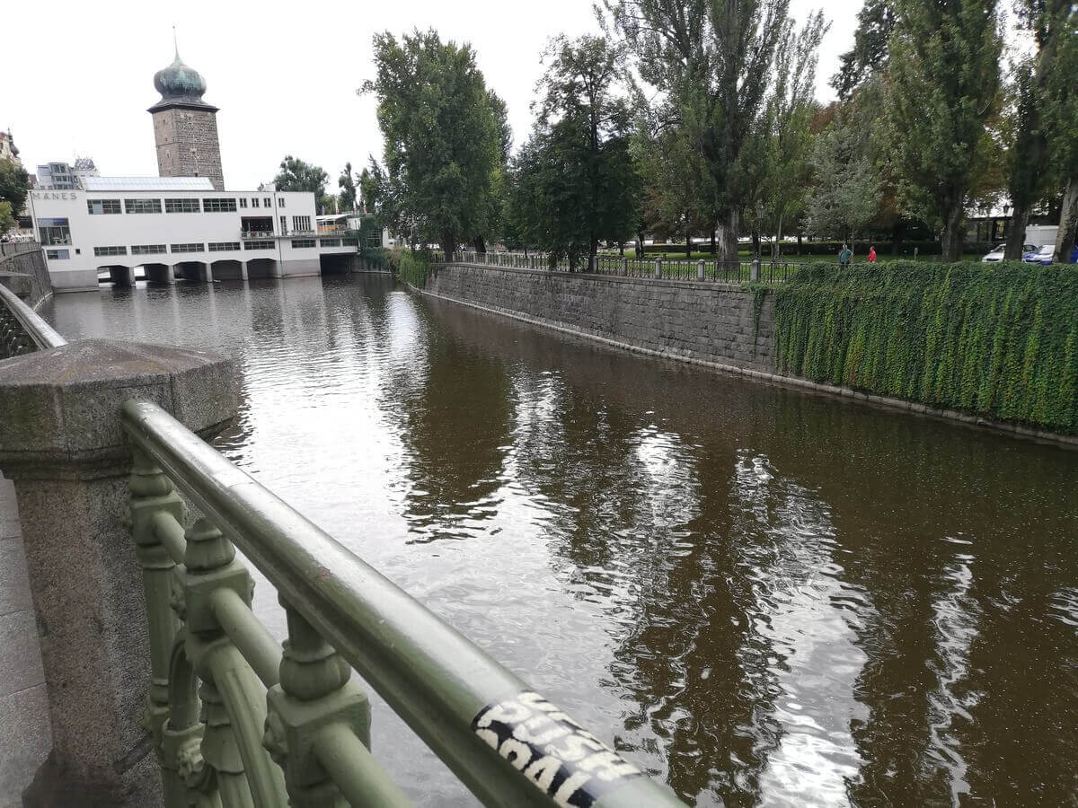Prag Šetnja Pored Reke Blog za Putovanja