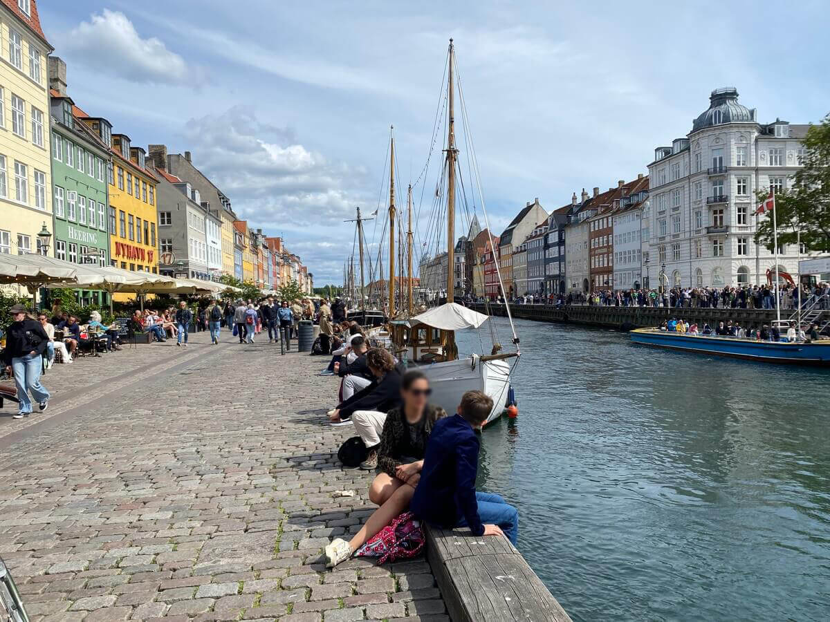 Nyhaven Kopenhagen Travel Blog