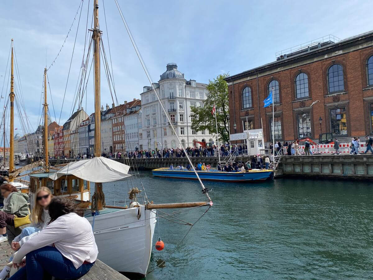 Nyhaven Kopenhagen Travel Blog