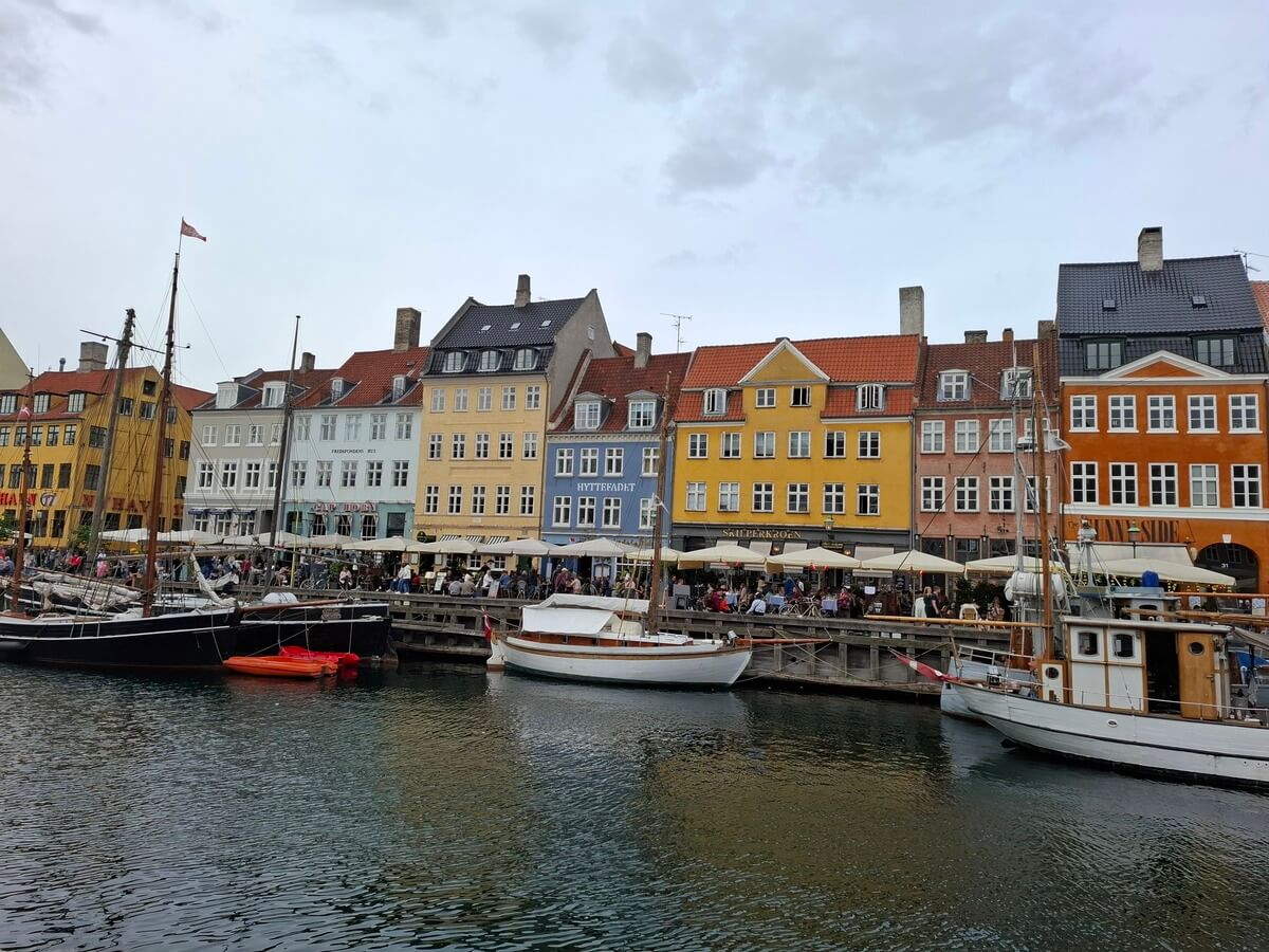 Nyhaven Kopenhagen Travel Blog