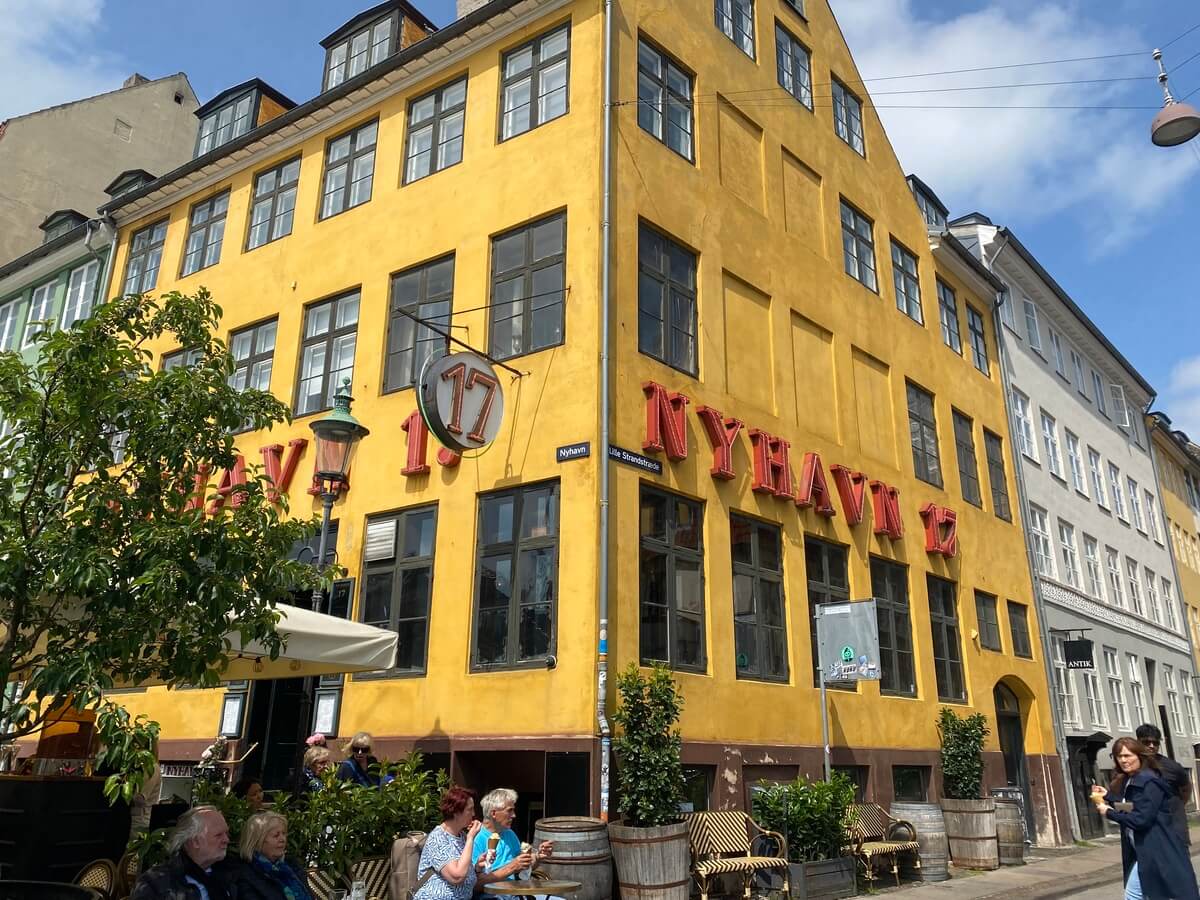 Nyhaven Kopenhagen Travel Blog