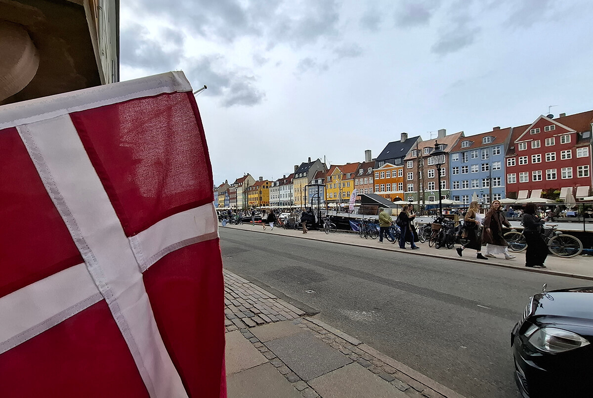 Nyhaven Kopenhagen Travel Blog
